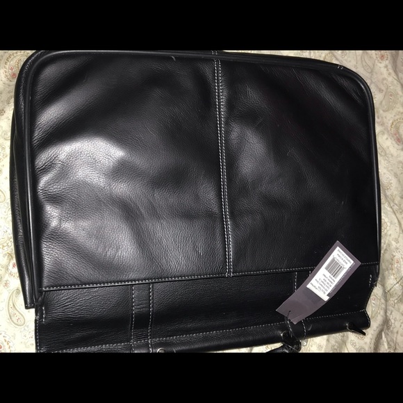 Kenneth Cole Reaction Executive Collection, - Picture 6 of 7